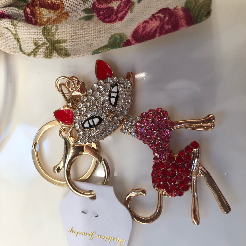 Zirconia bubble head cat keychain